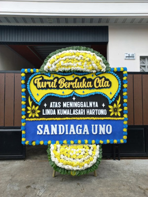 Papan Bunga Duka di Cermee